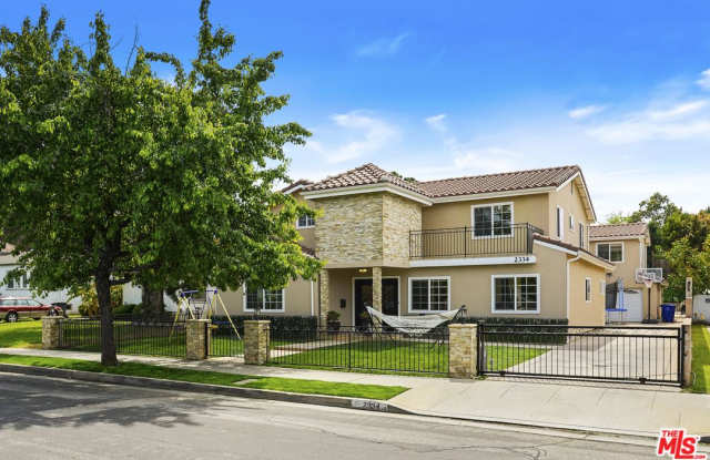 2334 33RD Street - 2334 33rd Street, Santa Monica, CA 90405