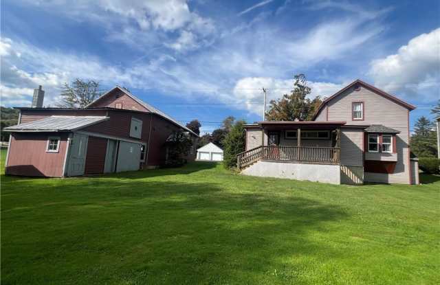 1720 Little York Crossing Road Gallery 4
