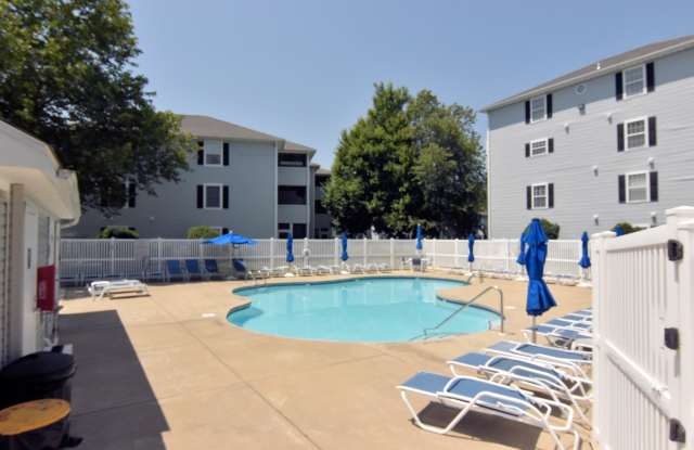 2BR 2BA Rehoboth Beach Condo in Sanibel Village Gallery 3