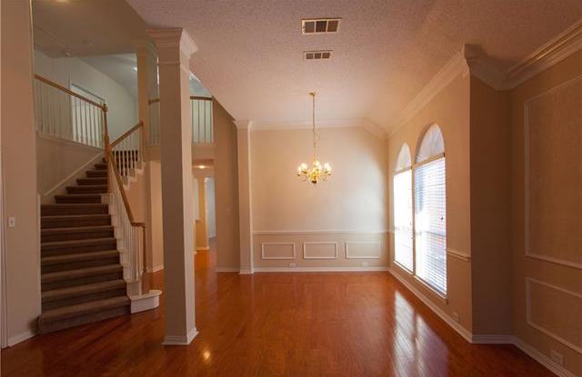 9308 Western Trail Gallery 2