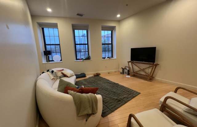 490 Harrison Avenue - 490 Harrison Avenue, Boston, MA 02118