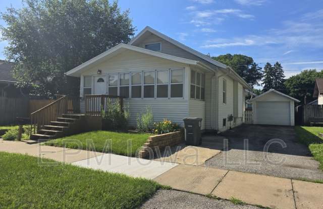 1320 Leavitt Street photos photos