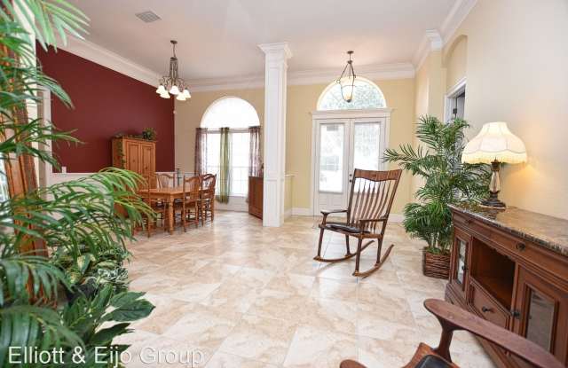 6217 Ashley Dr. Gallery 4