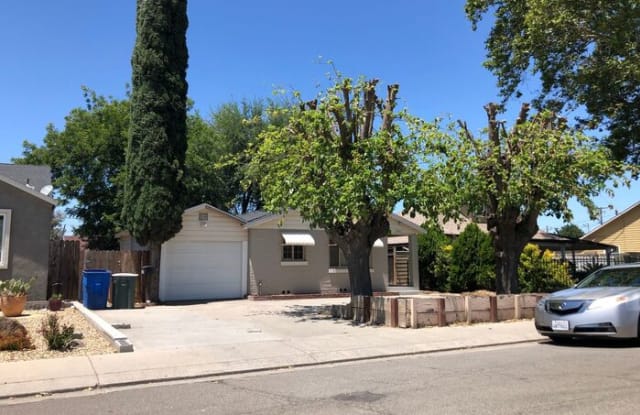 3045 7th Street - 3045 7th Street, Ceres, CA 95307