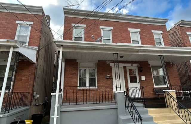 35 Dexter St photos photos