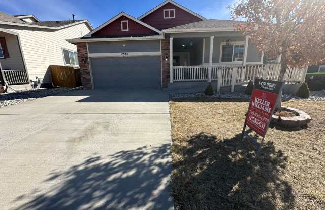 BEAUTIFUL RANCH STYLE HOME CLOSE TO FORT CARSON, SCHRIEVER AFB & PETERSON AFB!!!!!!!! Gallery 1
