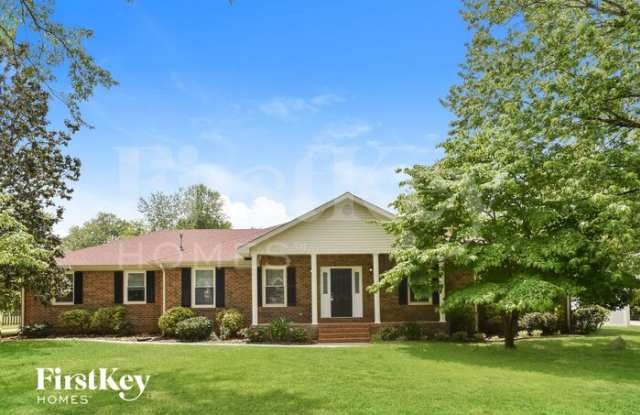 1026 Grove Circle photos photos