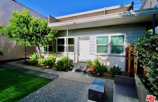 4336 Laurel Canyon Blvd photos photos 4336 Laurel Canyon Blvd photos photos