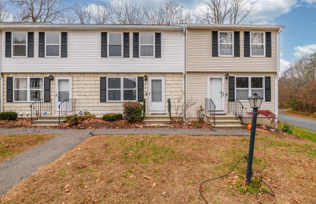 3 Periwinkle Lane - 3 Periwinkle Lane, Hartford County, CT 06033