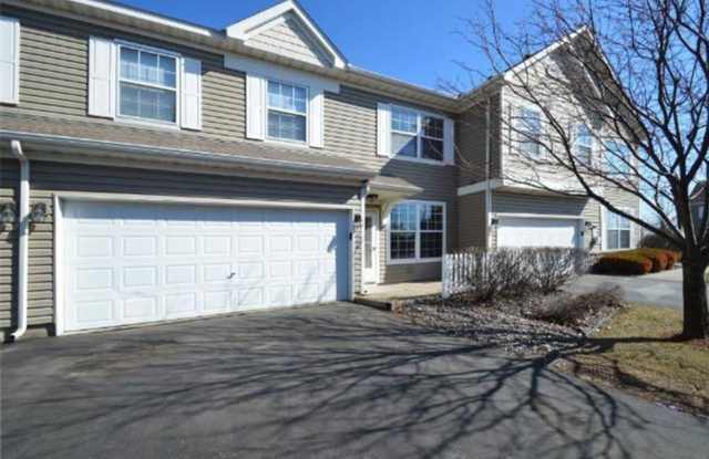 2 bed updated maple grove rental! Don't miss out!! - 9669 Alvarado Lane North, Maple Grove, MN 55311 2 bed updated maple grove rental! Don't miss out!! - 9669 Alvarado Lane North, Maple Grove, MN 55311