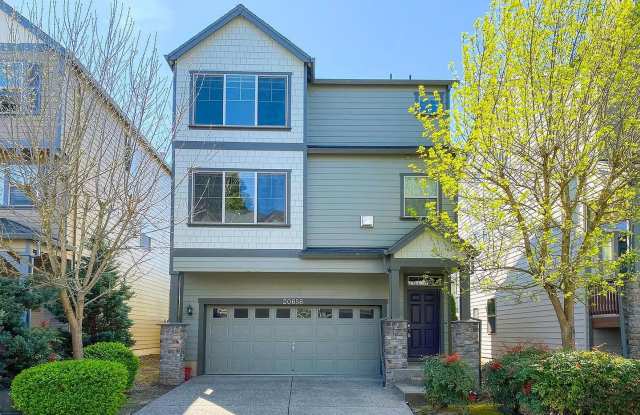 20658 SW Sister Lane ~ MOVE IN SPECIAL!! 1/2 Off First month's Rent! Gorgeous Tri-Level Home - 20658 Southwest Sister Lane, Aloha, OR 97003