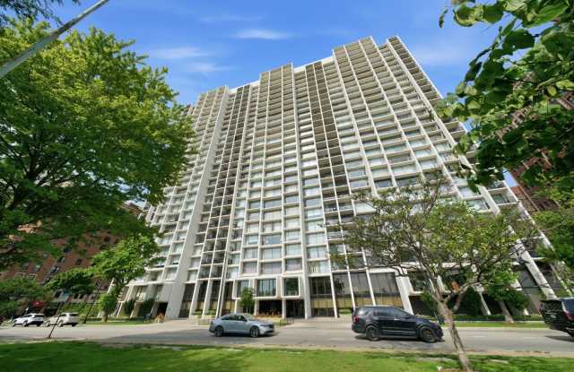 3200 N Lake Shore Drive photos photos 3200 N Lake Shore Drive photos photos