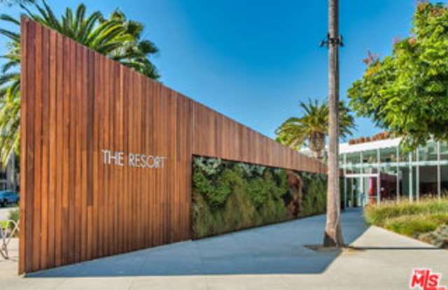 13020 Pacific Promenade Gallery 2