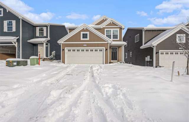 1306 Forest View Drive - 1306 Forest View Drive, Greenville, MI 48838