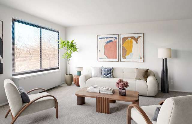 Plaza Towers Apartments photos photos