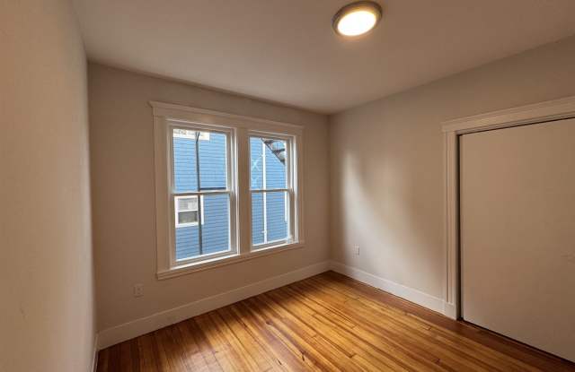47 Curtis Ave Gallery 3