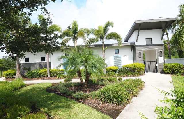 1734 WOODLEAF HAMMOCK Court Gallery 3