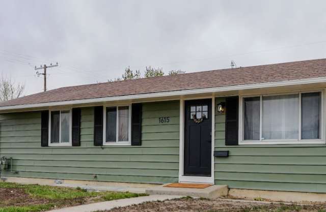 Fully Furnished 3BR | Renovated | All Utilities Included | Ideal for 30+ Day Stays photos photos