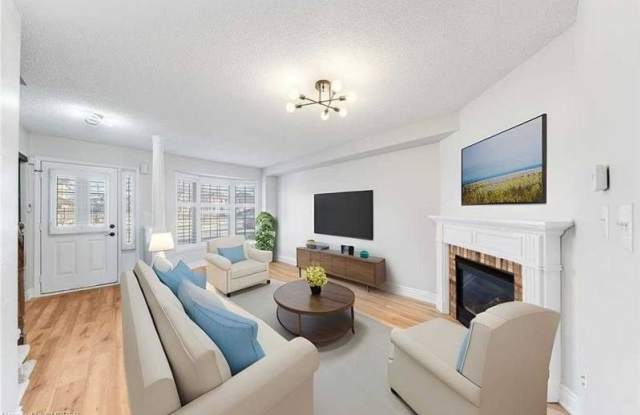 12446 Starcrest Dr. Gallery 2