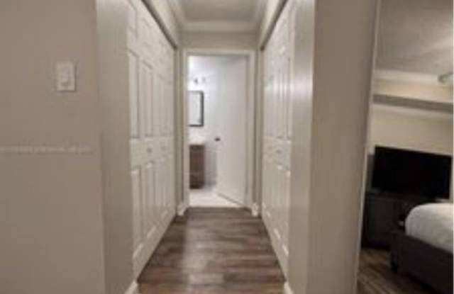10610 Southwest 158th Court Gallery 4