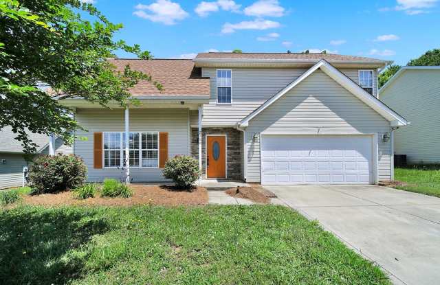 Three Bed Two and a Half Bath Home in Gastonia! - 2706 Stagbuck Drive, Gastonia, NC 28052 Three Bed Two and a Half Bath Home in Gastonia! - 2706 Stagbuck Drive, Gastonia, NC 28052