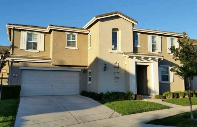 Awesome Natomas 3/2.5 Ready & Waiting For YOU!  **PLEASE READ ENTIRE AD FOR VIEWINGS** photos photos