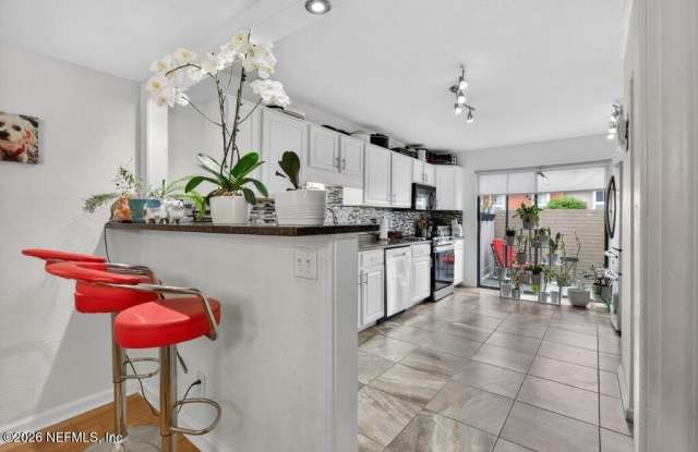 8880 OLD KINGS Road photos photos