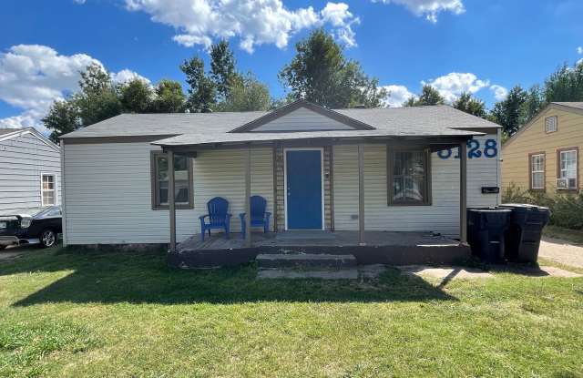 South Side 2Bed Small Family Home!! Make Ready Home! photos photos