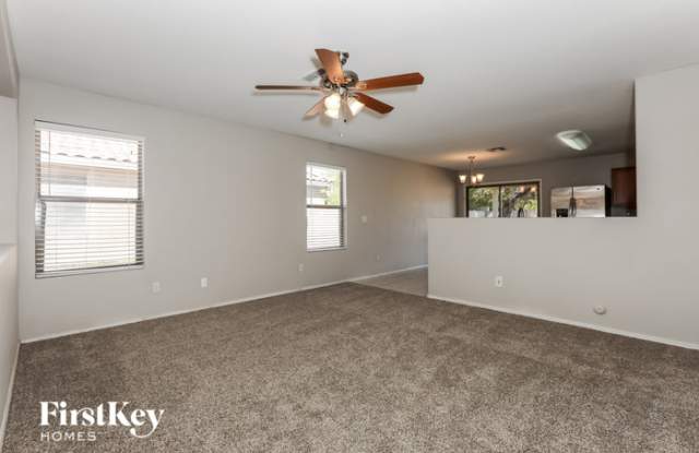 2818 West Hayden Peak Drive Gallery 4