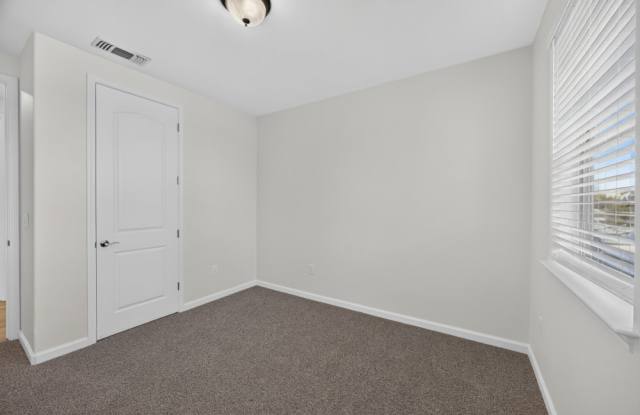 2504 Memory Lane Gallery 4