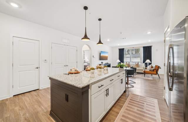 Colina Hillside photos photos