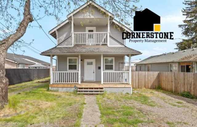 320 West Clark Street - 320 West Clark Street, Medford, OR 97501