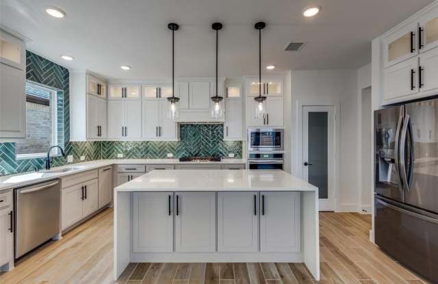 3308 Lakestriker Road photos photos