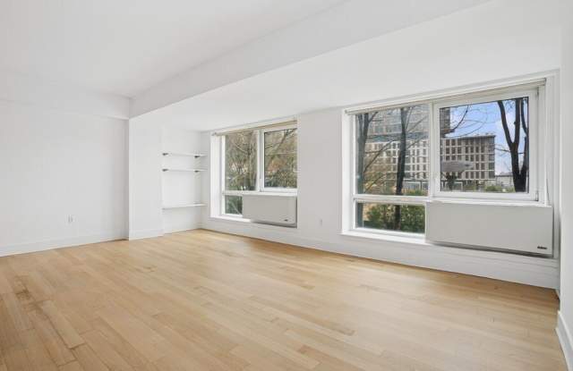 446 Kent Avenue Gallery 2