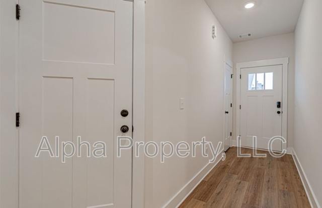 1554 Shallons Court Gallery 4