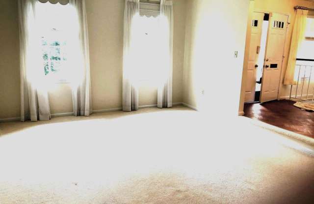4506 HEREND PLACE Gallery 2