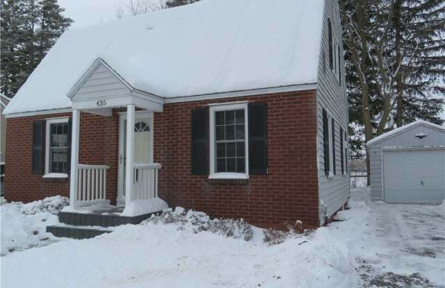 435 French Road photos photos