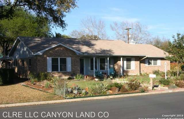309 ZEPHYR - 309 Zephyr Drive, Windcrest, TX 78239