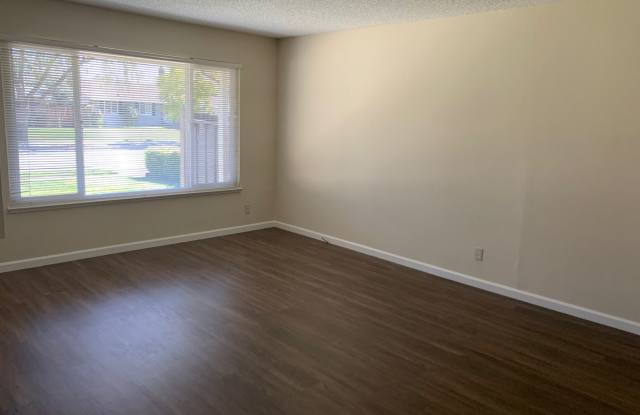 Excellent Value! Spacious Updated South San Jose Home with dual living areas and A/C! photos photos