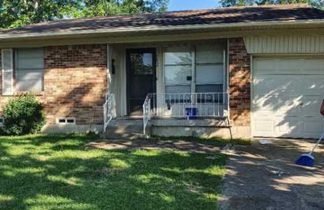 702 Calvin Drive - 702 Calvin Drive, Garland, TX 75041