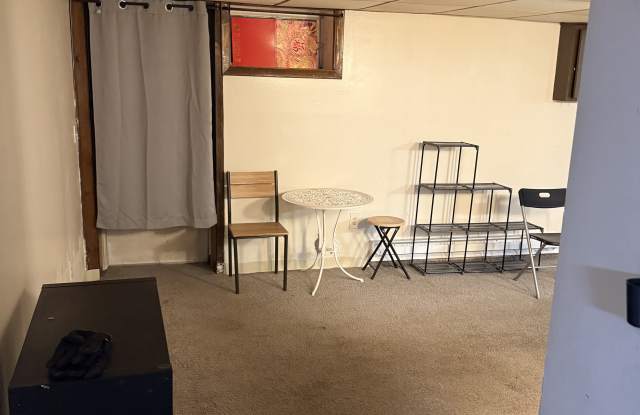 245 Newport Ave photos photos