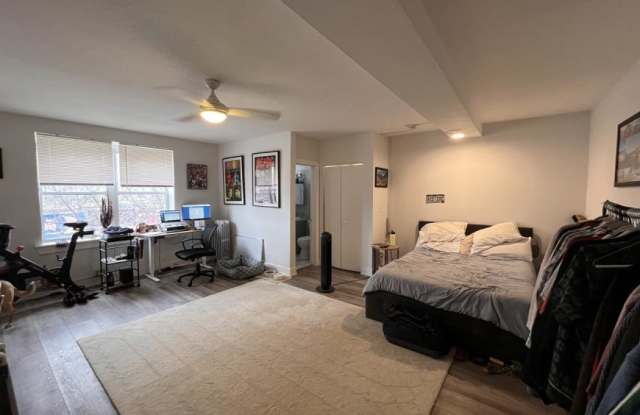 5920 North Ridge Ave. photos photos