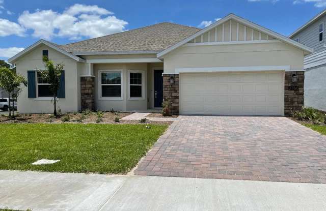 Large corner lot single family in Saint Cloud FL photos photos