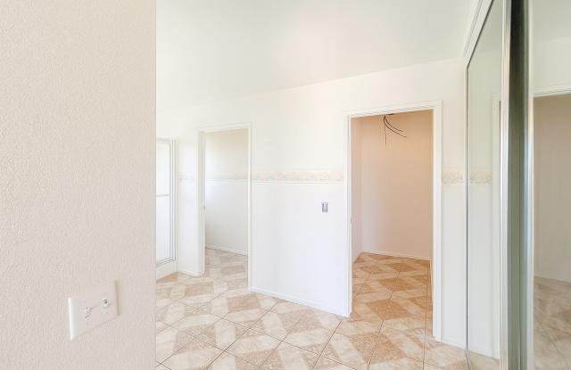 5625 Churchill Court Gallery 4