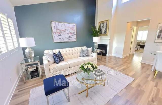 1515 E Appleton St photos photos