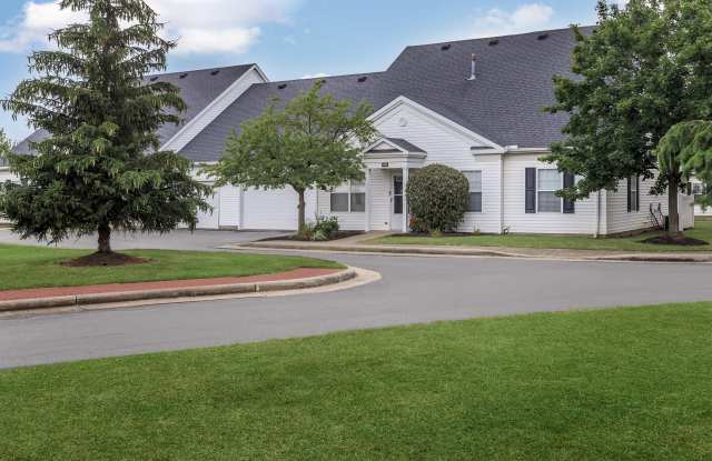 The Village of Western Reserve Apartments Gallery 3