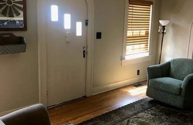 79 West Moreno Street Gallery 2