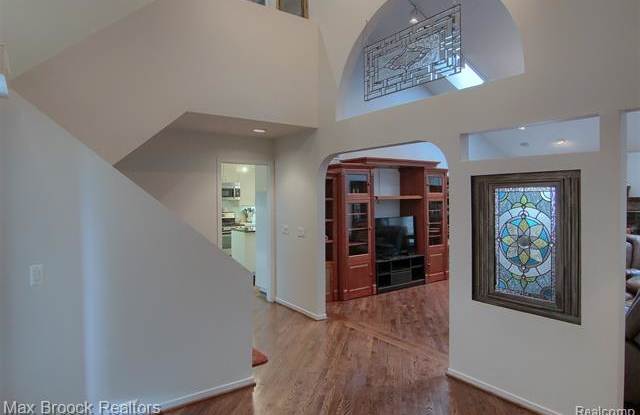 29628 NOVA WOODS Drive Gallery 3