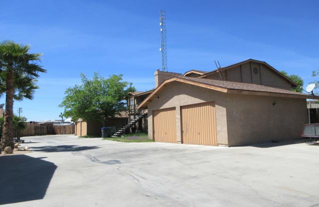 1025 Perdew Apt C photos photos