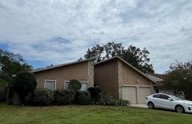 12841 CREST RIDGE Drive Gallery 1